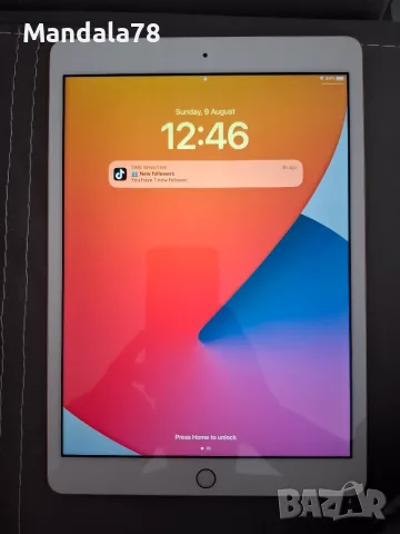 Продавам Ipad 8 generation.