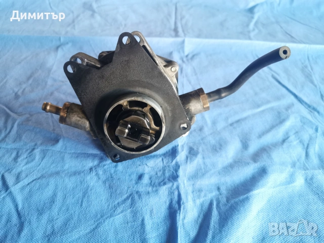 Вакуум помпа Wabco с номер 914 030 752 0. Каптива, Антара, снимка 3 - Части - 55253784