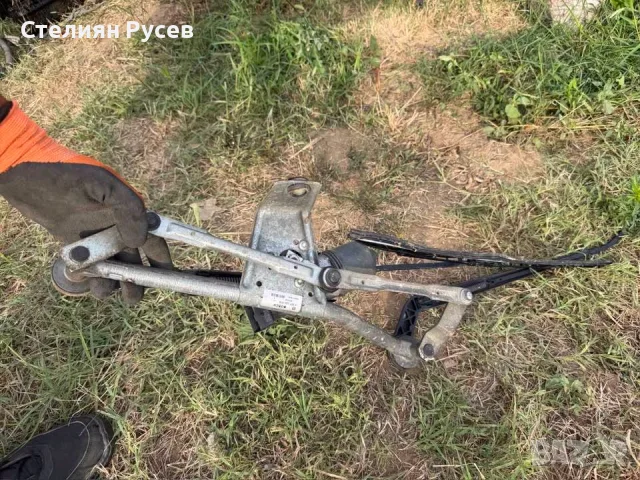 механизъм моторче чистачки bosch 3 397 020 578 за peugeot 206  1.4 hdi 67кс  - цена 35 евро  моторче, снимка 2 - Части - 55314750