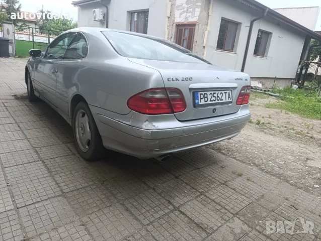 Mercedes CLK200 kompressor 2.0 163кс фейслифт/Газ/ Кожа/ръчка, снимка 8 - Автомобили и джипове - 55625077