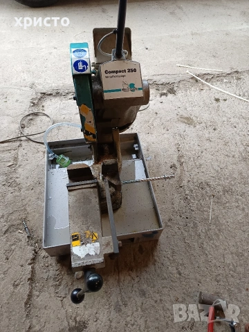 машина за студено рязане на метал 