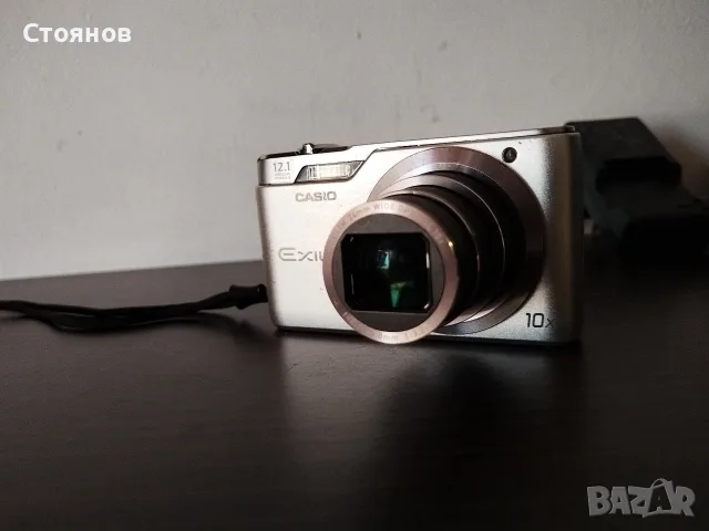 Casio Exilim EX-H5 12.1MP HD Movie, снимка 3 - Фотоапарати - 55417018