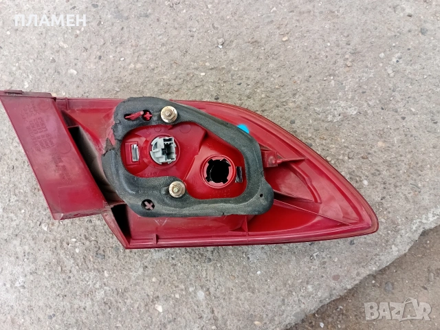 Заден стоп, снимка 2 - Части - 54316581