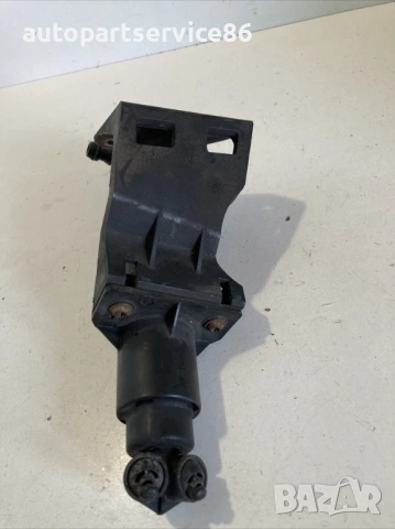 Помпа за миене на фар преден десен 420 CDI за Mercedes ML W164 (2007) 