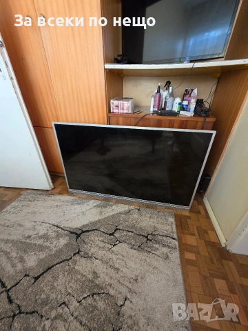 Filips 49 Model PUS6482/12 течни кристали, снимка 2 - Телевизори - 54915344
