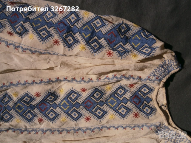 Риза,Моминска,Ръчна Бродерия,Кюстендил, снимка 3 - Антикварни и старинни предмети - 54838963