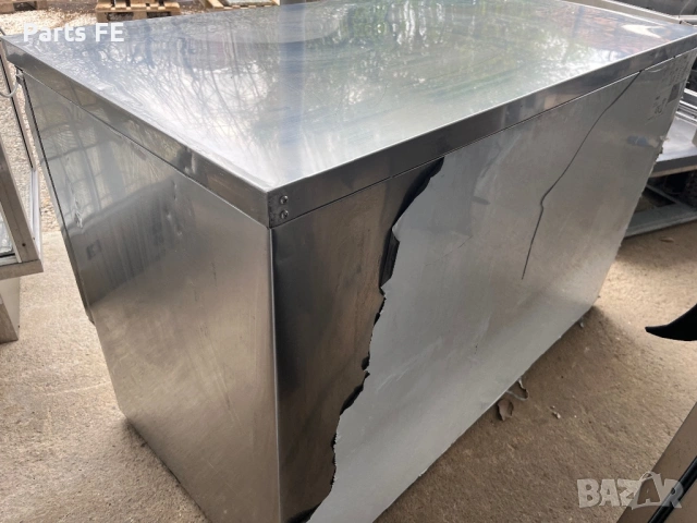 Професионална хладилна маса с 3 врати професионално кухненско и барово оборудване hladilna masa, снимка 3 - Обзавеждане на кухня - 54165948