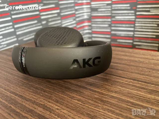 Безжични слушалки AKG Y500 Wireless Bluetooth Over-Ear 
, снимка 4 - Bluetooth слушалки - 55570873