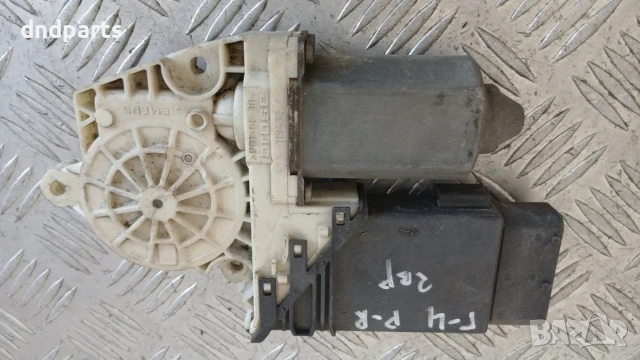 Моторче стъклоповдигач VW Golf 4 1998 (предно дясно) 101434-202 05076410