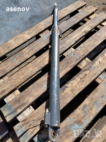 хидравличен цилиндър