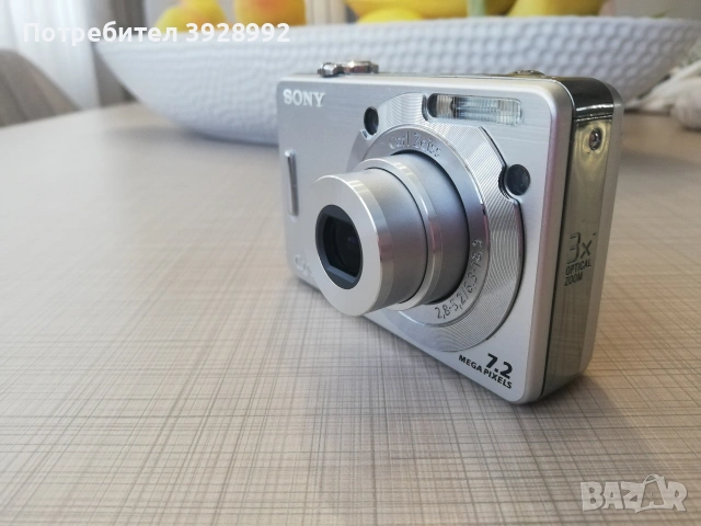 Sony Cyber-shot DSC-W55