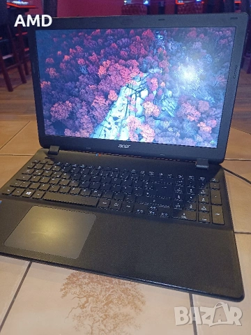 Лаптоп Acer Aspire ES1-531, снимка 2 - Лаптопи за работа - 54494760