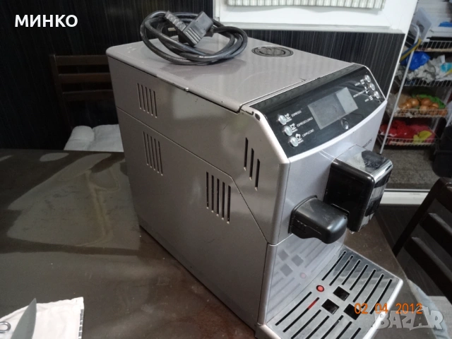 каферобот Philips HD 8834  на /за  части, снимка 3 - Кафемашини - 54768216