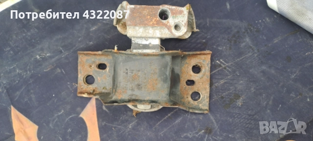 Тампон двигател Нисан Микра К12 / Nissan Micra k12 1.2 65к.с. 2009г.