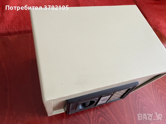 Продавам нов електронен сейф Budget BSF3525E, снимка 3 - Друга електроника - 54578831