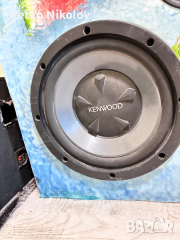 12-инчов субуфер Kenwood с пикова мощност до 800W, често вграждан в бас каса., снимка 4 - Тонколони - 55057969