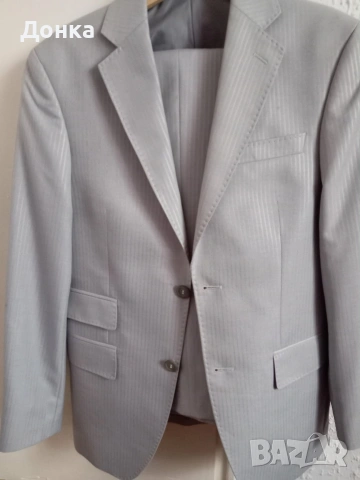 Мъжки костюм М размер