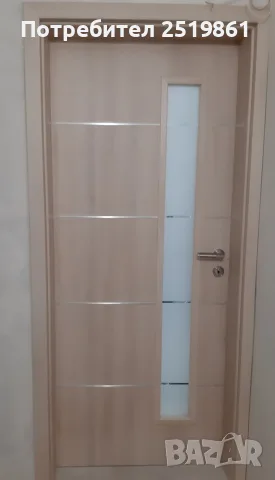Продавам интриорна врата