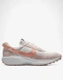 Дамски маратонки Nike, снимка 2