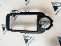 55405-0D620 рамка пластмаса интериорна около навигация от Toyota Yaris P13, 1.0i, 72 ph., снимка 6