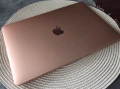 Продавам MacBook Air 13 m1 256gb 8gb gols, снимка 1