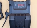 Bosch GAL 18V-40 зарядно, снимка 2