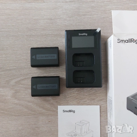 Пълен Комплект 2 Батерии + Двойно LCD Зарядно SmallRig NP-FW50 за Sony (Нов), снимка 2 - Батерии, зарядни - 55278306