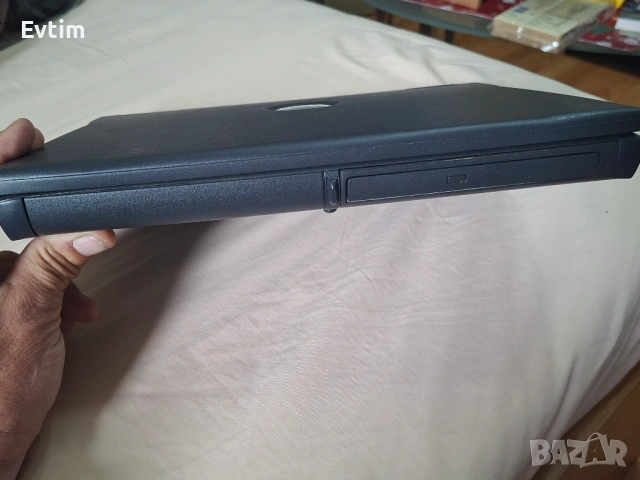 Лаптоп Dell Latitude C610.Model No:PP01L. Супер рядък и колекционерски., снимка 10 - Лаптопи за дома - 54578994