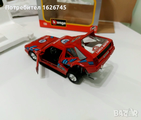 Lancia Delta S4 1:24 Bburago, снимка 6 - Колекции - 54183525