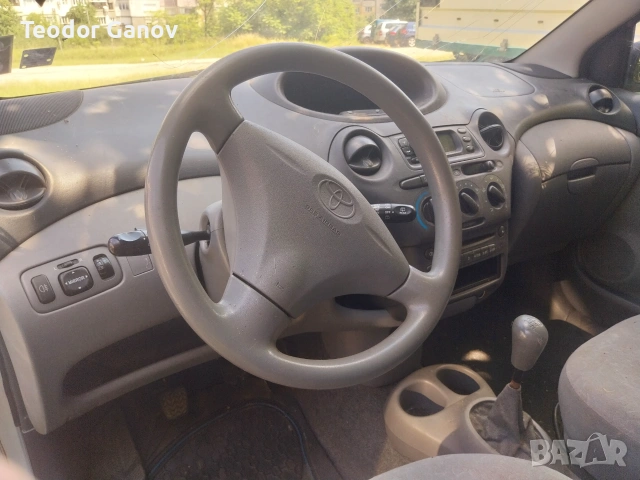 Toyota Yaris (за части), снимка 7 - Автомобили и джипове - 54999044