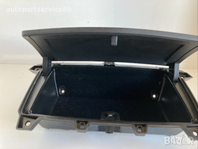 Отделение за съхранение / жабка за Mitsubishi Outlander (2010) GN221-055, снимка 2 - Части - 54780227