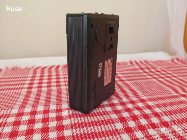 Toshiba KT-4019 Stereo радио касетофон, снимка 3 - Радиокасетофони, транзистори - 55257894