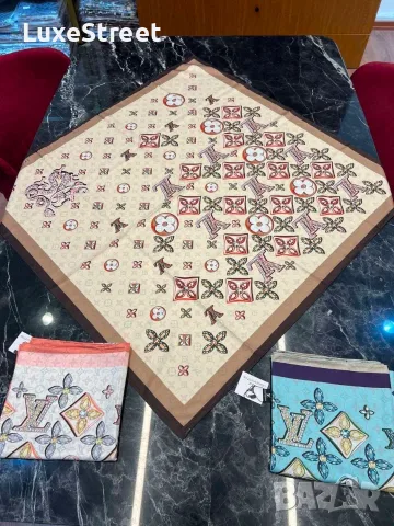 Gucci ⚜️ Louis Vuitton ⚜️ Fendi ⚜️ Burberry ⚜️Дамски Копринени Шалове , снимка 5 - Шалове - 55582761