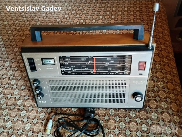 Селена В215 западен стандарт 88-108 35 Евро 