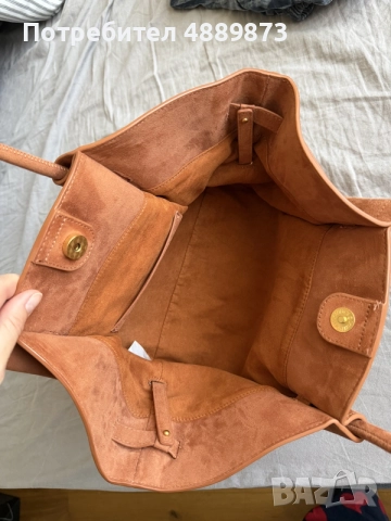 JW PEI Hana Medium Faux Suede Tote Bag, снимка 5 - Чанти - 55332633