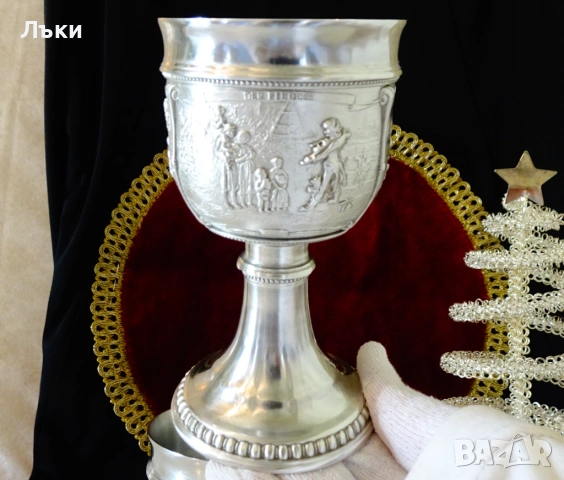 Калаена чаша с картини Цигуларят,Гайдарят,Юнкерът. , снимка 11 - Антикварни и старинни предмети - 54555805