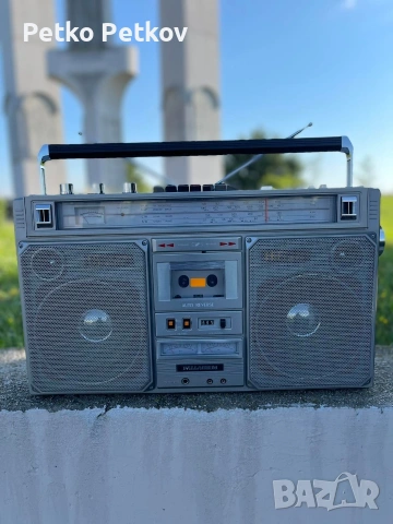 Продавам Много Рядък Модел Касетофон Vintaje Boomboxes ( PALLADIUM 494/968 JAPAN) 