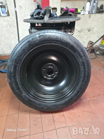 Патерица 17" Nissan/Renault/Dacia , снимка 4 - Гуми и джанти - 55564787