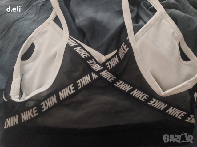 NIKE Original Спортен сутиен Size S и Victoria's Secret Original Size M Ново бельо