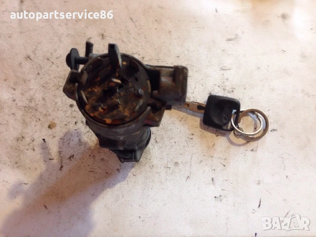 Запалителна ключалка с ключ и ECU за Audi A4-A6 4B0905851, снимка 2 - Части - 54726602