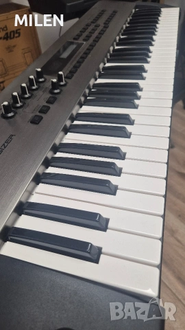 Roland RS-5 Ново Синтезатор солистичен. , снимка 4 - Синтезатори - 52527572
