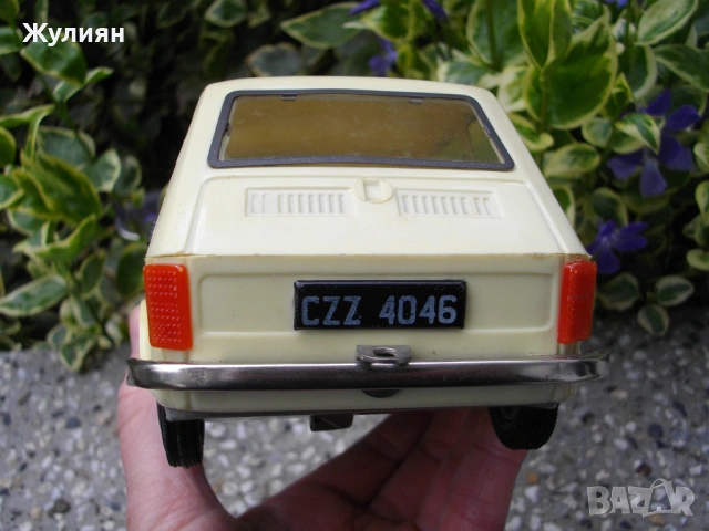 СОЦ ПЛАСТМАСОВА КОЛИЧКА ПОЛСКИ ФИАТ POLSKI FIAT 126, снимка 7 - Антикварни и старинни предмети - 54154478