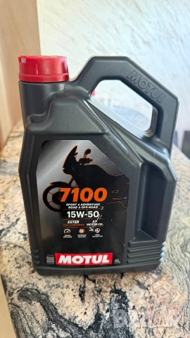 MOTUL 15w50 7100 От Франция