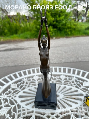 Луксозна Арт Деко бронзова статуетка „Девойка Antoine“ (39 см, 2.4 кг) – Печат Paris