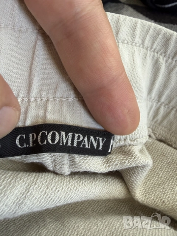 C.P. Company Спортни шорти-оригинални-ХЛ, снимка 4 - Къси панталони - 55624803