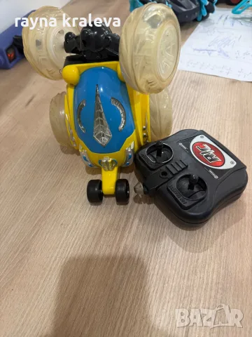 RC каскадьорска кола Crazy Twister с дистанционно, снимка 3 - Коли, камиони, мотори, писти - 55423360