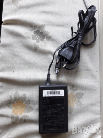 HP 32V AC Adapter 0957-2231