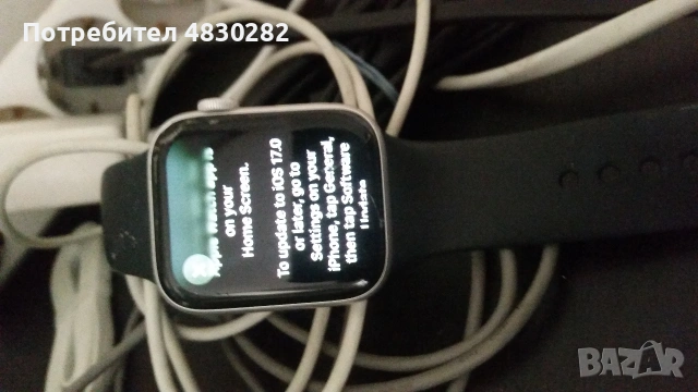 Apple Watch series 4 заключен, или за части, снимка 2 - Смарт часовници - 55142792