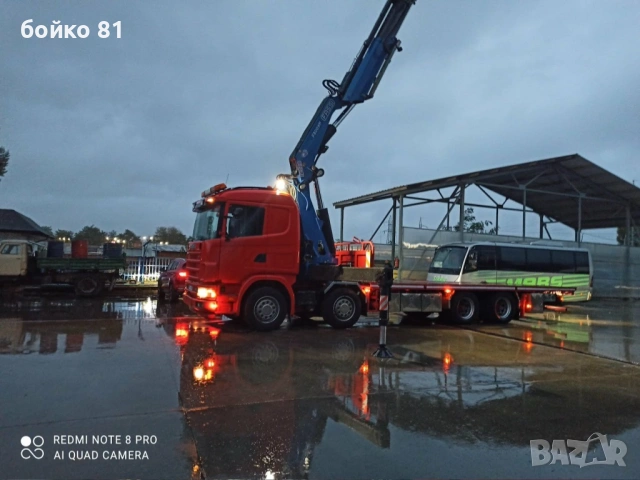 Продавам Scania 124 с кран FASSI 800, в добро работно състояние, готов за работа. Мощност: 420 к.с. , снимка 3 - Камиони - 54204374