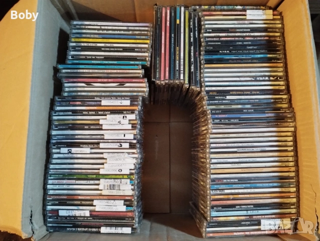 100 броя CD диска макси сингли